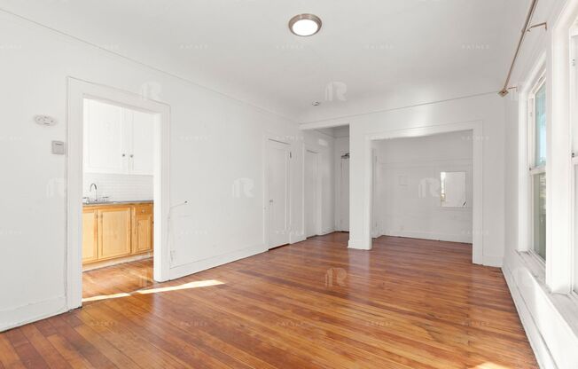 Studio, 1 bath, 500 sqft, $1,595, Unit Unit #302