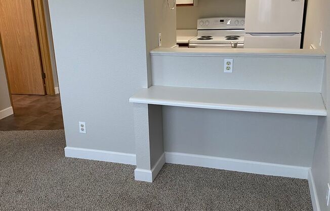 Studio, 1 bath, 441 sqft, $1,295, Unit 405