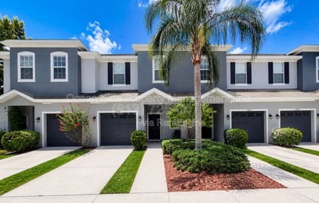 4524 AMBERLY OAKS CT
