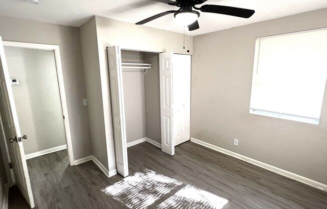 3 beds, 1 bath, $1,295