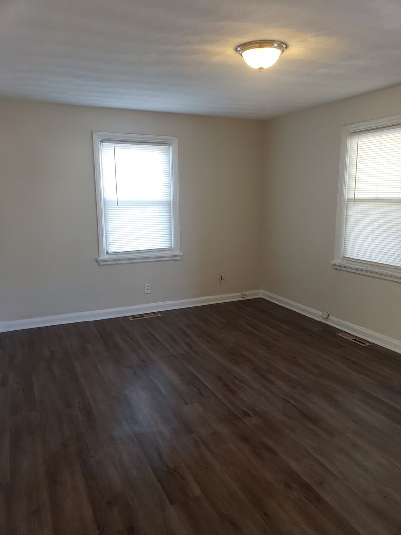 Single Family Home in Portsmouth