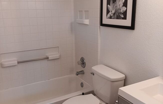 2 beds, 2 baths, $2,000