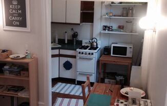 212 S. 41st St