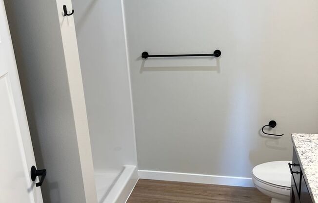 2 beds, 2 baths, 876 sqft, $1,415, Unit 500-304