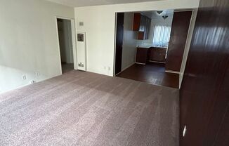 1 bed, 1 bath, 461 sqft, $1,750, Unit 18