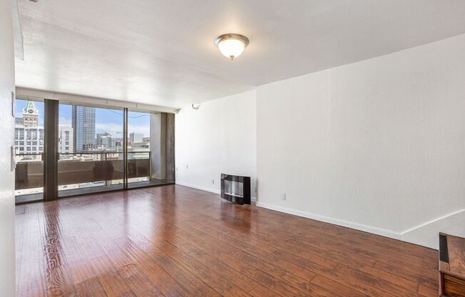 801 Franklin St #1221 - 2 bedroom | 1.5 bath | 2 level Condo
