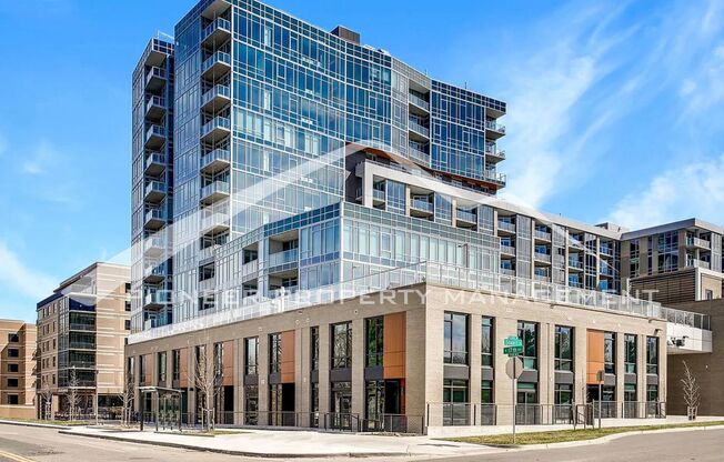 Modern Condo with Washer/Dryer and Central AC