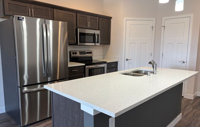 1 bed, 1 bath, 768 sqft, $1,560, Unit 4880-208