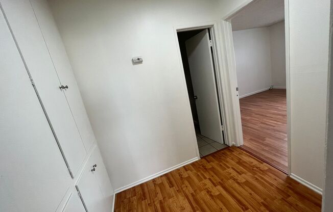 1 bed, 1 bath, 810 sqft, $2,150, Unit 7079 D