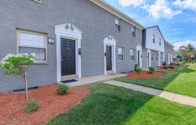 TOWNHOMES AT BLENDON
