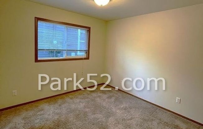 1 bed, 1 bath, $1,200, Unit 630-06