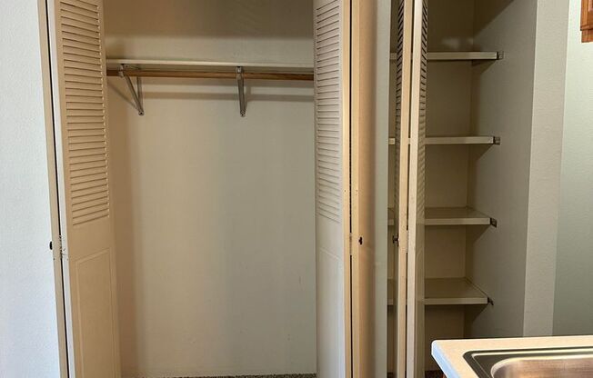 Studio, 1 bath, $625, Unit 1502-32