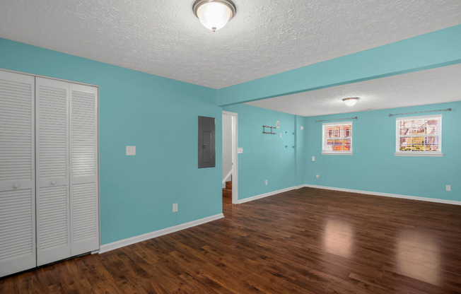 1812 SHIVA CT