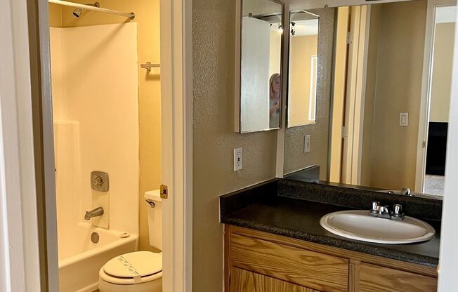 Studio, 1 bath, 535 sqft, $725, Unit 205