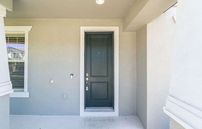 Beautiful Energy Efficient 3/2.5 Townhome w/ 2 Car Garage located in a gated community near Lake Nona