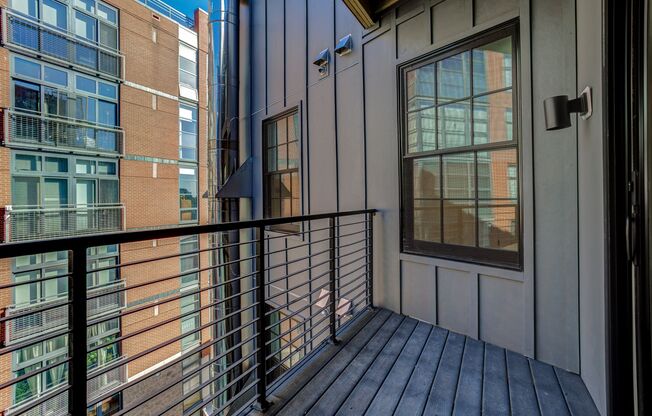 1 bed, 1 bath, 110 sqft, $1,490