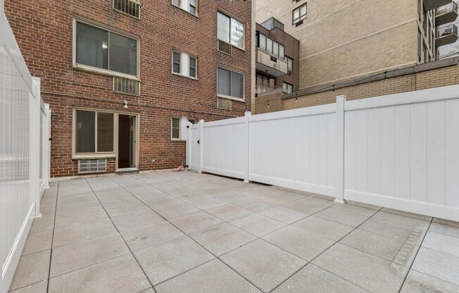 Studio, 1 bath, 396 sqft, $3,600, Unit 1H