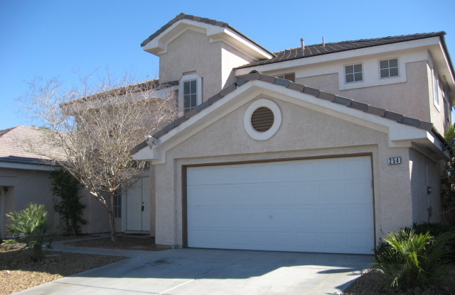Lovely home in the heart of Green Valley Ranch.