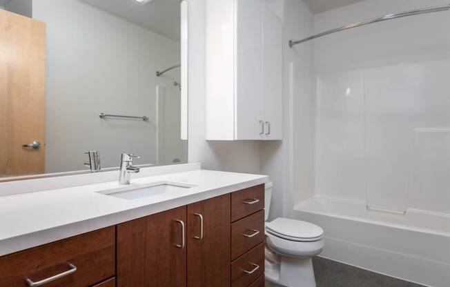 Central Eastside Lofts | Westmoreland Bathroom