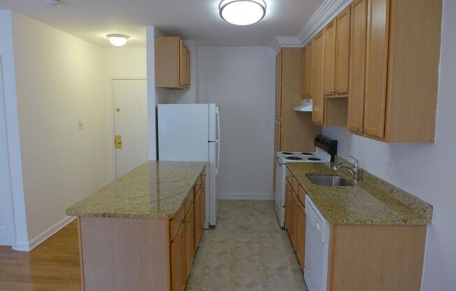 1 bed, 1 bath, 673 sqft, $1,795, Unit 603