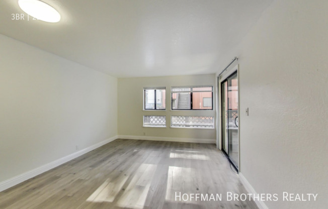 1425 38 AVE