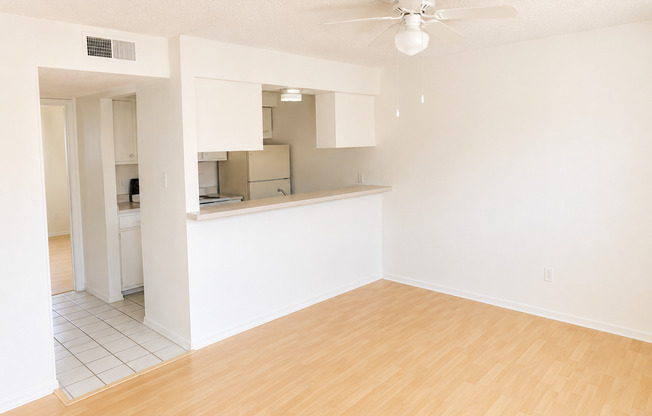 1 bed, 1 bath, 600 sqft, $1,239, Unit WWK-208