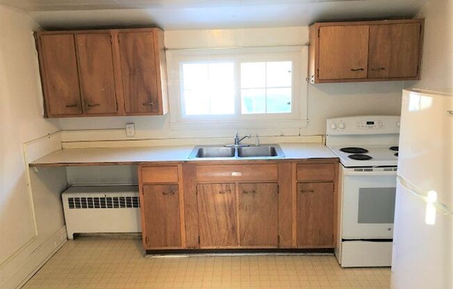 1 bed, 1 bath, $1,175, Unit C