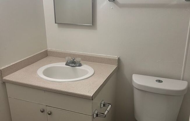 3 beds, 1.5 baths, $1,750, Unit 4860 KENTFIELD-#17B
