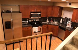 2 Bedroom House for Rent in South Side!