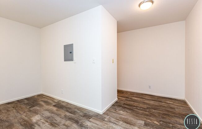 2 beds, 1 bath, $3,500