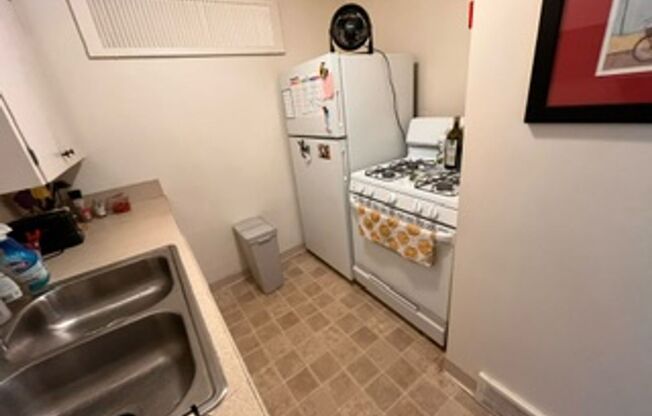 1 bed, 1 bath, 500 sqft, $1,725, Unit 2