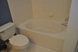 2 beds, 2 baths, $2,415, Unit 1963-203