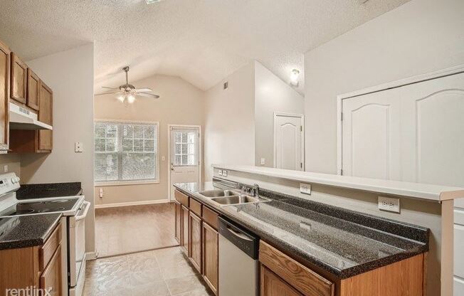 7609 McGillicuty Dr UNIT
