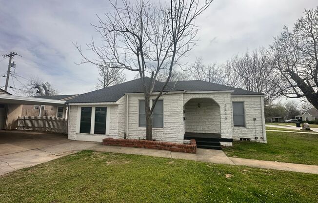 2 Bed Home Northwest OKC