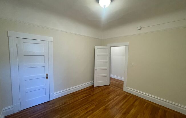 184 (1608-14 Larkin)