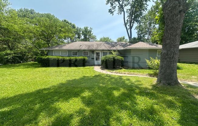 4 bd/2ba - 7717 E 110th St, Kansas City, MO 64134 -spacious home for rent - Ruskin Heights $1625