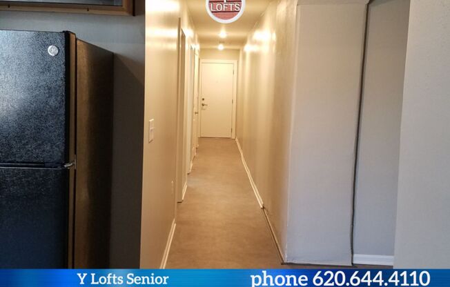 2 beds, 1 bath, 951 sqft, $1,140, Unit 007