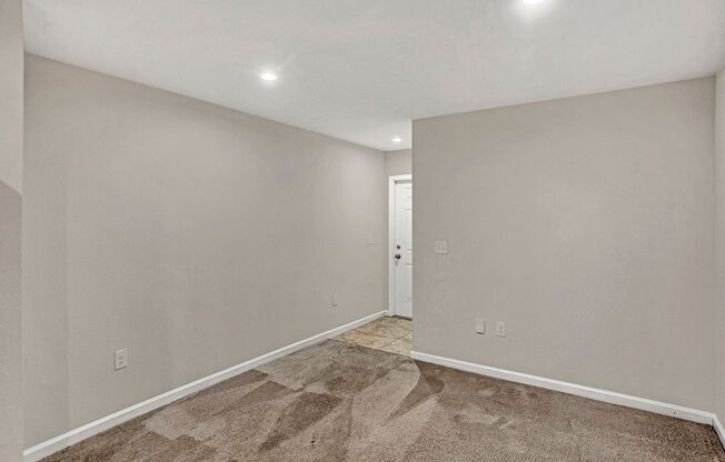 Westside 3/2.5 Townhome in Newly Developed Community || Move in Ready with Lawn Care Included!