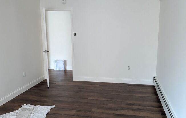 1 bed, 1 bath, 570 sqft, $3,200, Unit 609