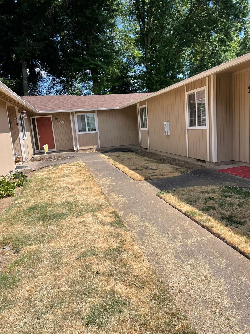 Albany Meadows Apartments