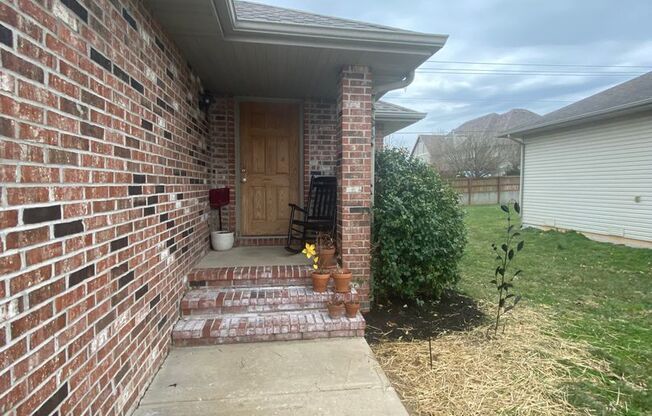 ASK ABOUT OUR MOVE IN SPECIAL!!! -  JUST Remodeled Ozark Duplex with walk-Out Basement - 4 Bedroom 3 Bath 2 Living Areas + 2 Car Garage