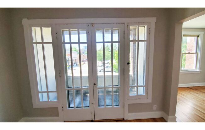 2 beds, 1 bath, 850 sqft, $1,595, Unit 404-69