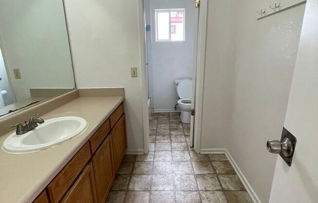 3 beds, 1 bath, $6,150, Unit A