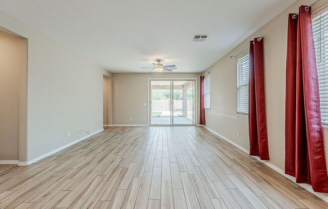Three Beds PLUS Den PLUS Teen Room! Corner Lot!