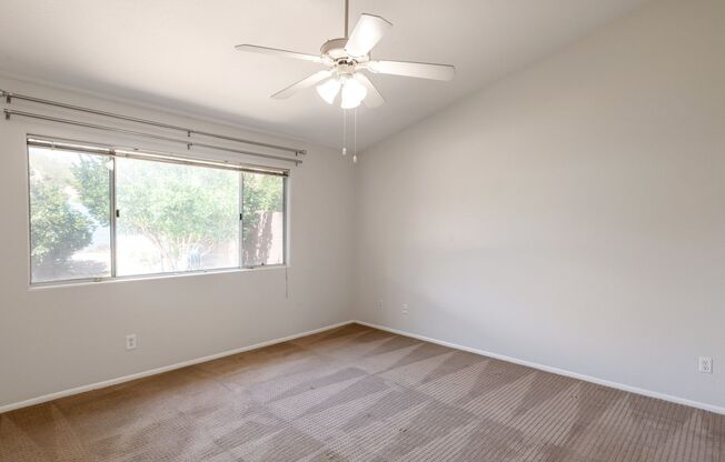 Stylish 3-Bedroom Home with Pool in Phoenix