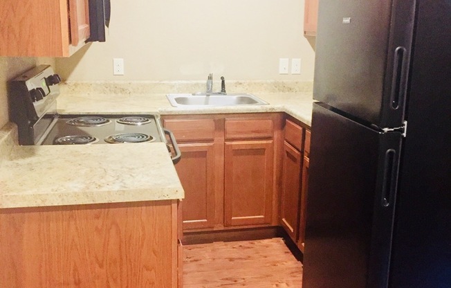 1 bed, 1 bath, 688 sqft, $625, Unit 2