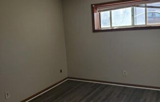 4131\4225 S 25th ST