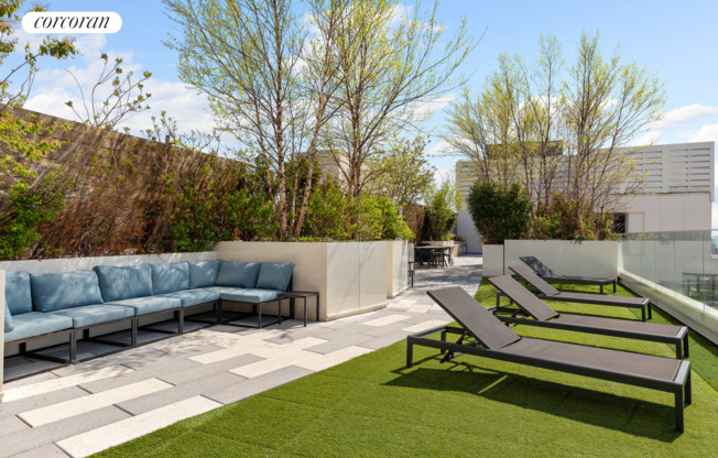 58 SAINT MARKS PL