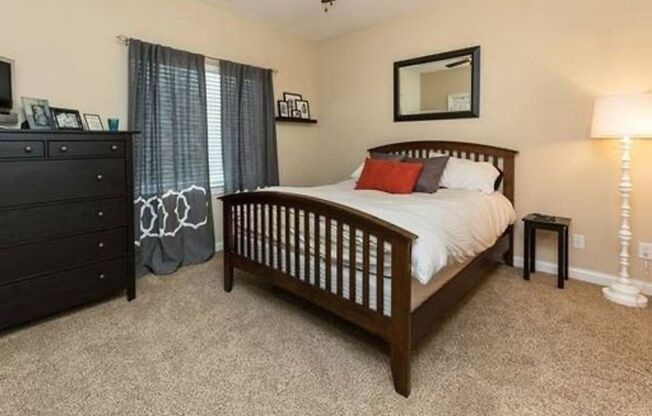 2 beds, 2.5 baths, 1,200 sqft, $1,595, Unit Unit 09-204