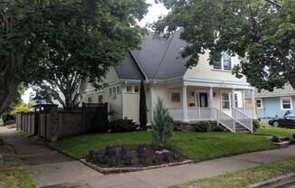 7707 N Fiske Ave.